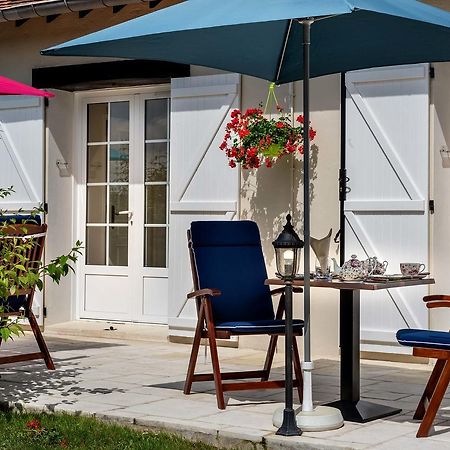 Domaine Du Bois Des Anges Bed and Breakfast Germigny-l'Eveque Eksteriør billede