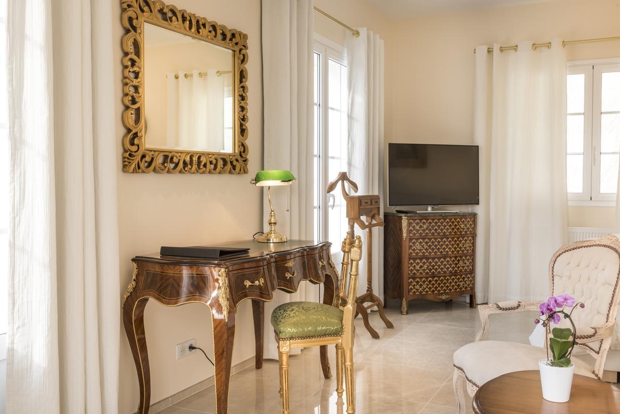 Domaine Du Bois Des Anges Bed and Breakfast Germigny-l'Eveque Eksteriør billede