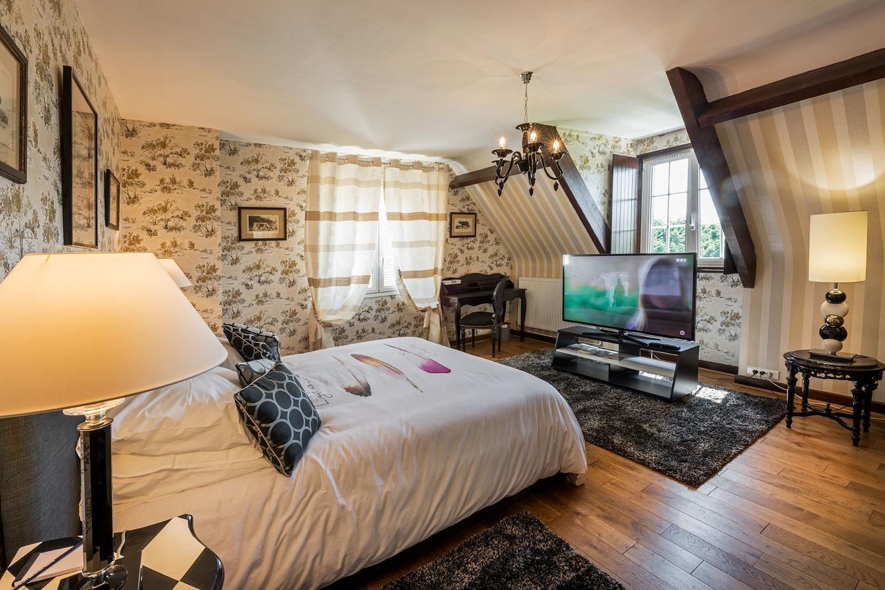Domaine Du Bois Des Anges Bed and Breakfast Germigny-l'Eveque Eksteriør billede