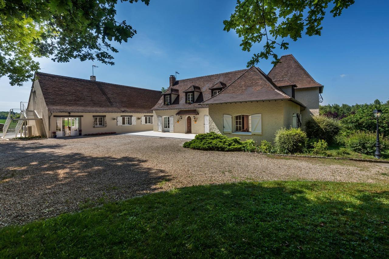 Domaine Du Bois Des Anges Bed and Breakfast Germigny-l'Eveque Eksteriør billede